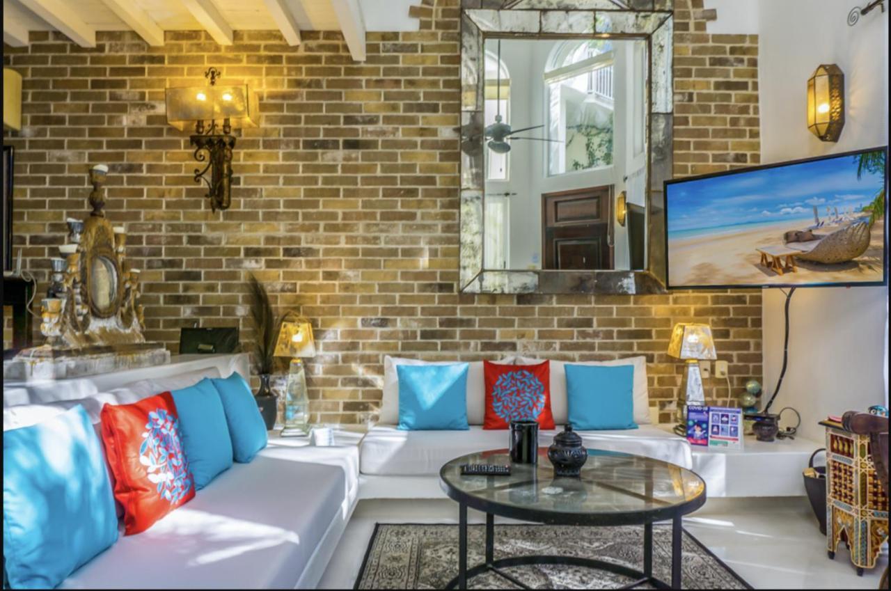 Royal Palms By Bvr Apartment Playa del Carmen Bagian luar foto