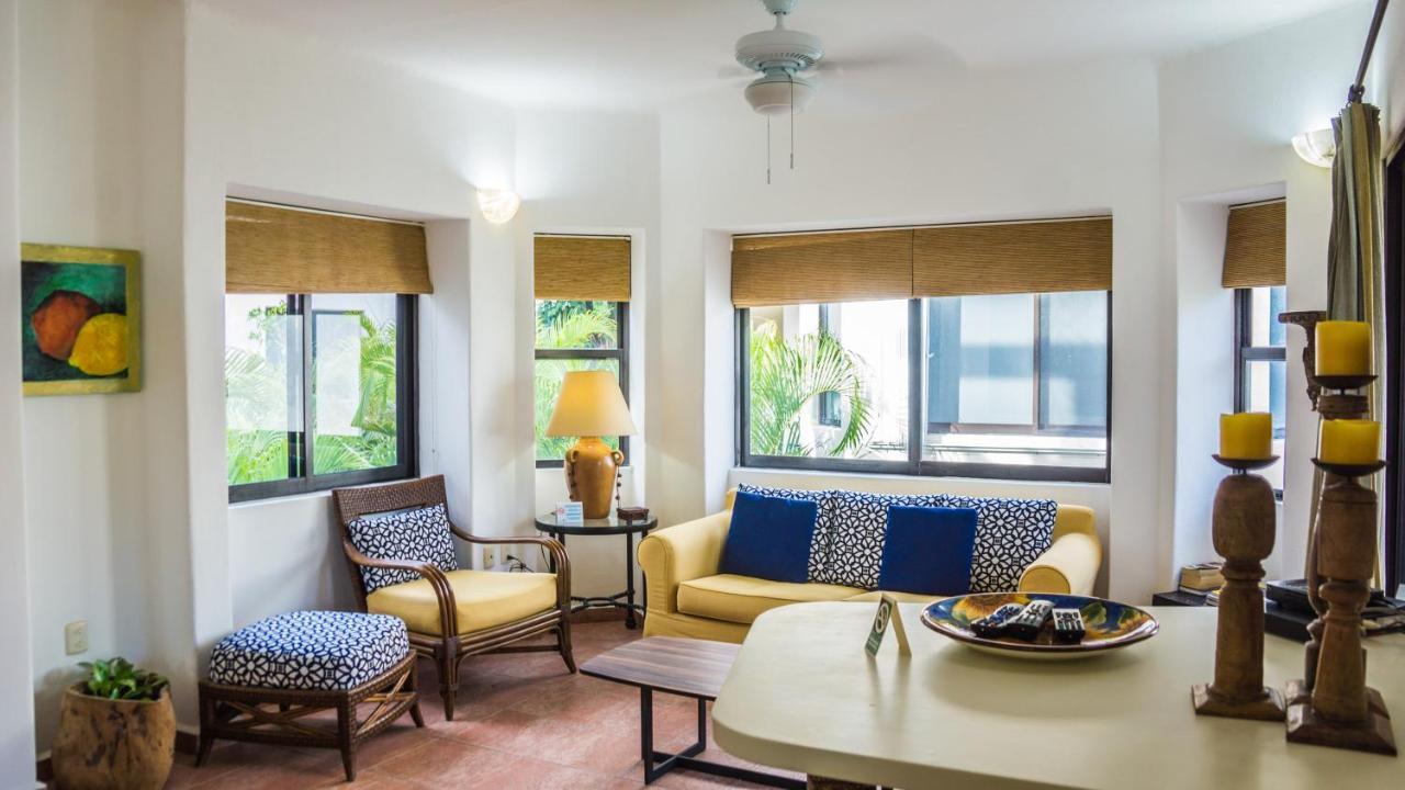 Royal Palms By Bvr Apartment Playa del Carmen Bagian luar foto