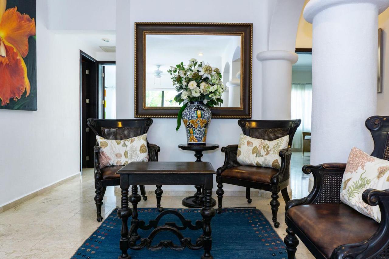 Royal Palms By Bvr Apartment Playa del Carmen Bagian luar foto