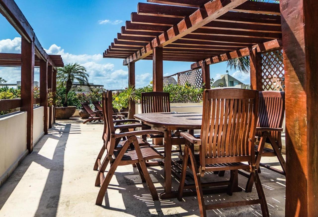 Royal Palms By Bvr Apartment Playa del Carmen Bagian luar foto