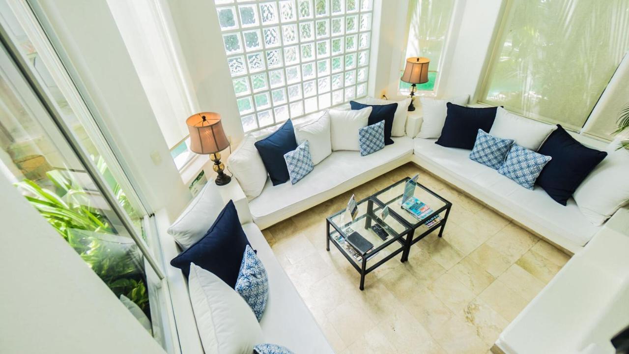 Royal Palms By Bvr Apartment Playa del Carmen Bagian luar foto