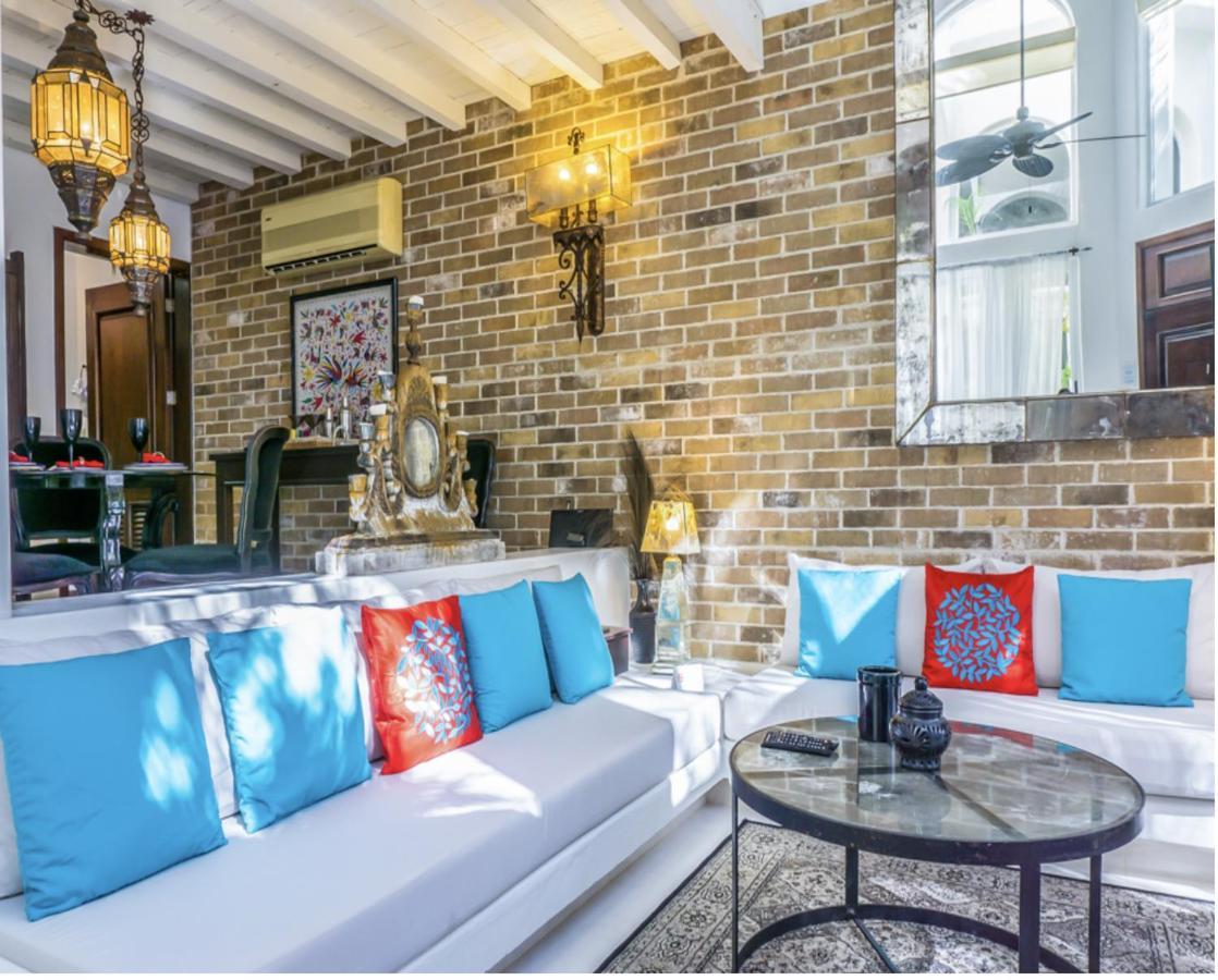 Royal Palms By Bvr Apartment Playa del Carmen Bagian luar foto