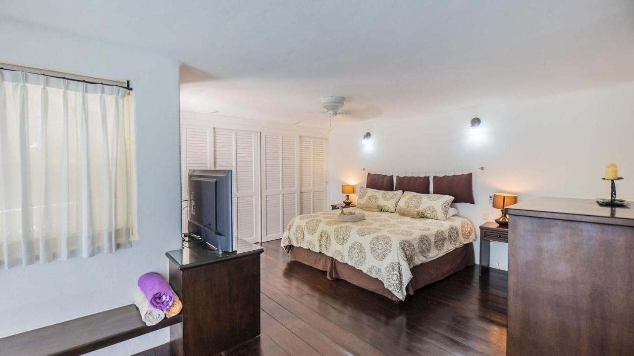 Royal Palms By Bvr Apartment Playa del Carmen Bagian luar foto