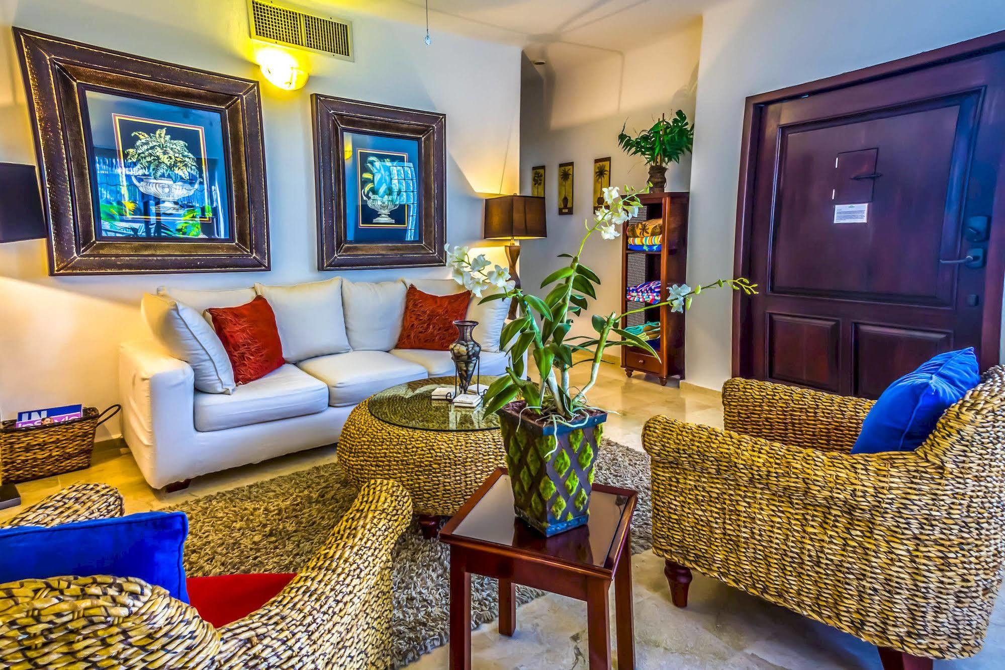Royal Palms By Bvr Apartment Playa del Carmen Bagian luar foto
